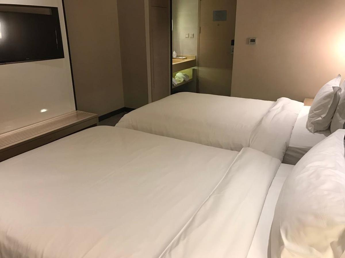 Lavande Hotel Shanghai Hongqiao Airport Wuzhong Road Kültér fotó